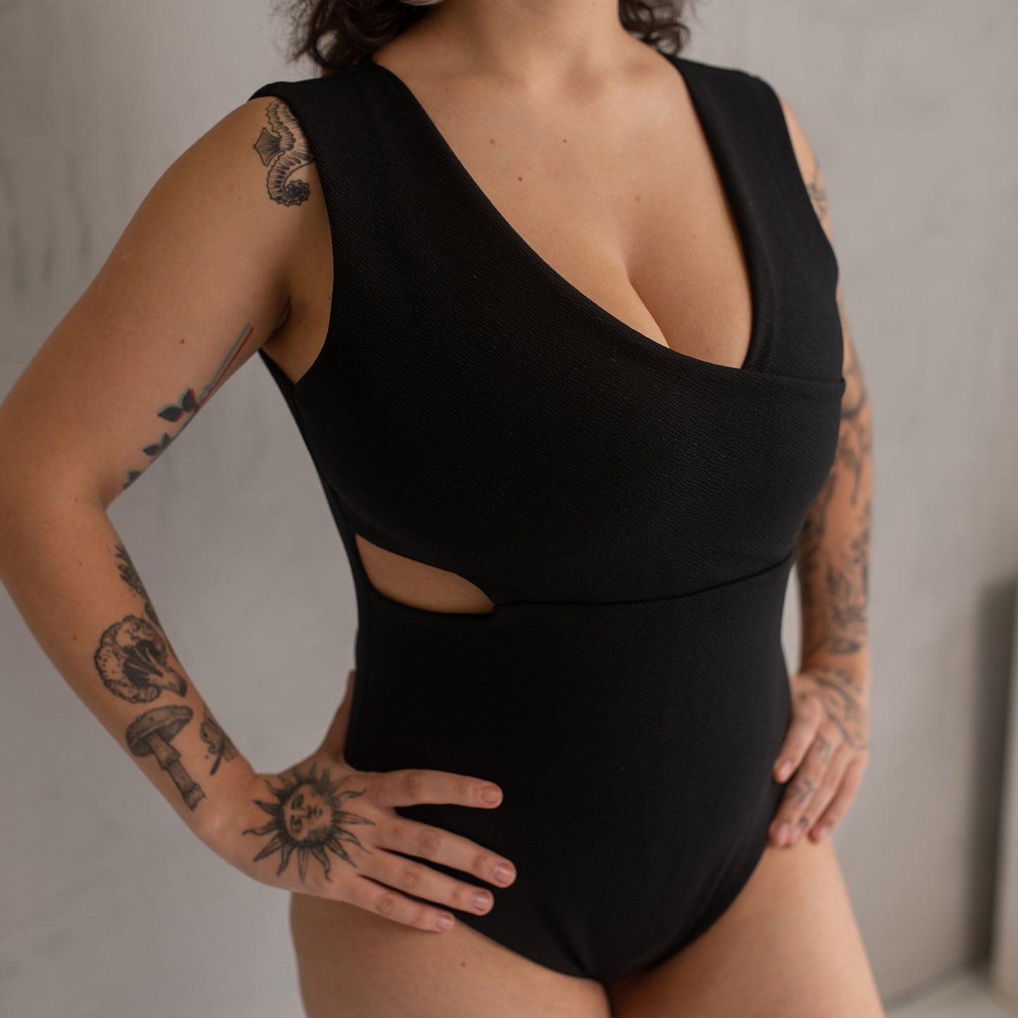 Body Conecte Crepe Sem Manga