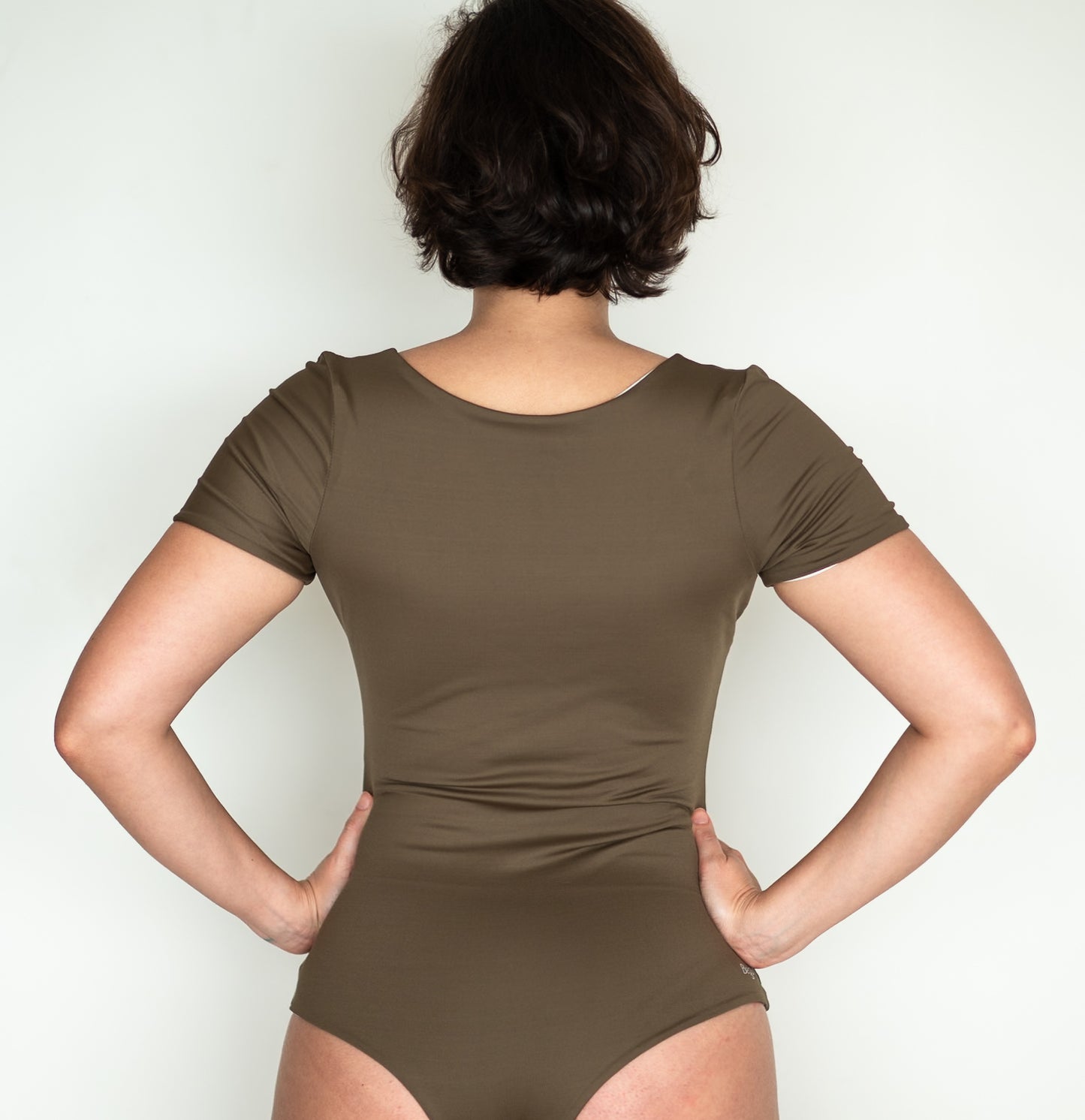 Body Minimal Manga Curta - 2 em 1 - Uma Cor