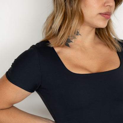 Body Minimal Manga Curta - 4 em 1 - Duas Cores