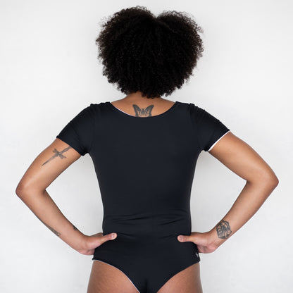 Body Minimal Manga Curta - 2 em 1 - Uma Cor